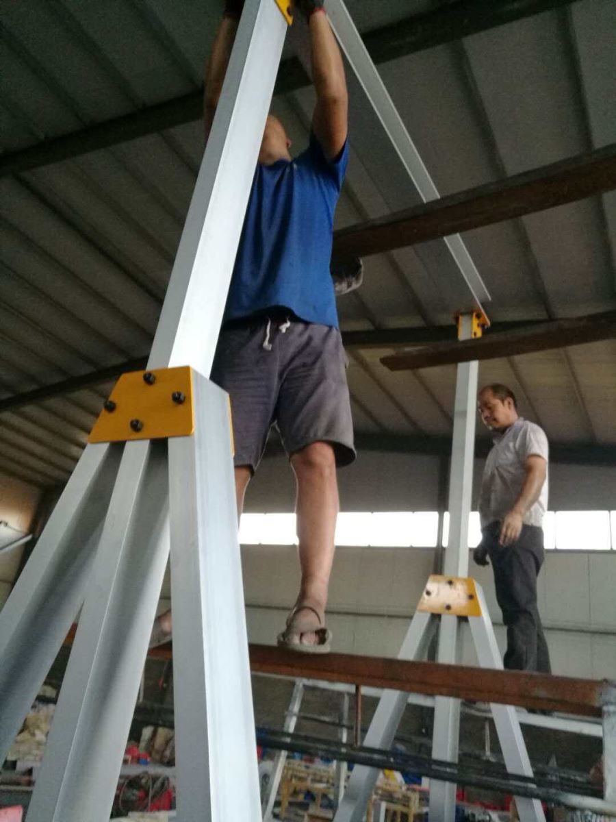 獵雕鋁合金小型龍門吊